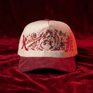 Gorra Bordada Dragonoid · El que arde dos veces